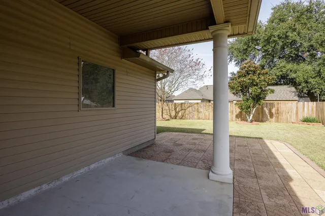 $335,000 | 37420 Cypress Trace Avenue, Geismar, LA 70734