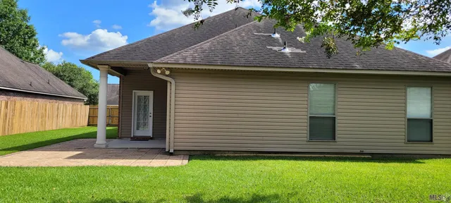 $335,000 | 37420 Cypress Trace Avenue, Geismar, LA 70734