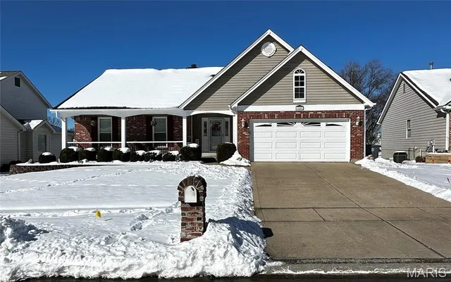 $500,000 | 1455 Norwood Hills Drive, O'Fallon, MO 63366