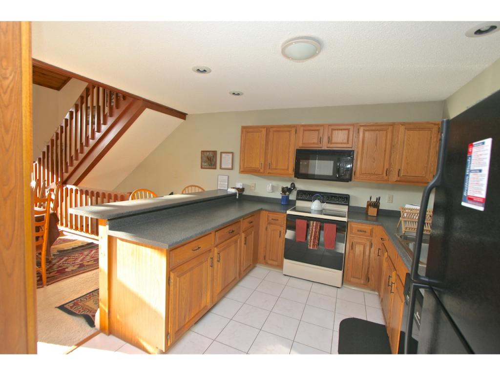 85 Hannah Loop, Unit 13 Carroll, NH 03595 - Photo 10 of 27 Gallery Image 10
