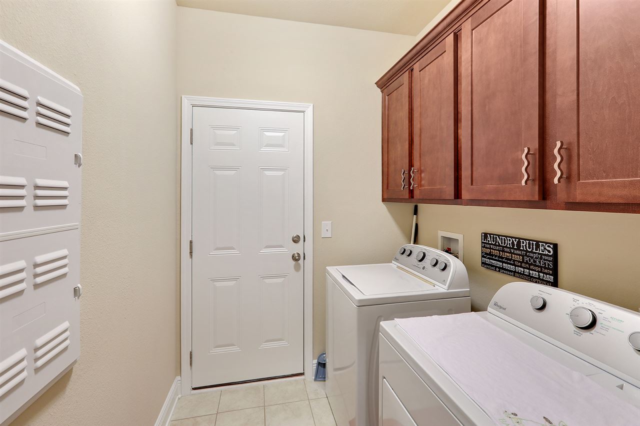 1432 Surrey Loop Foley, AL 36535 - Photo 13 of 17 Laundry Room
