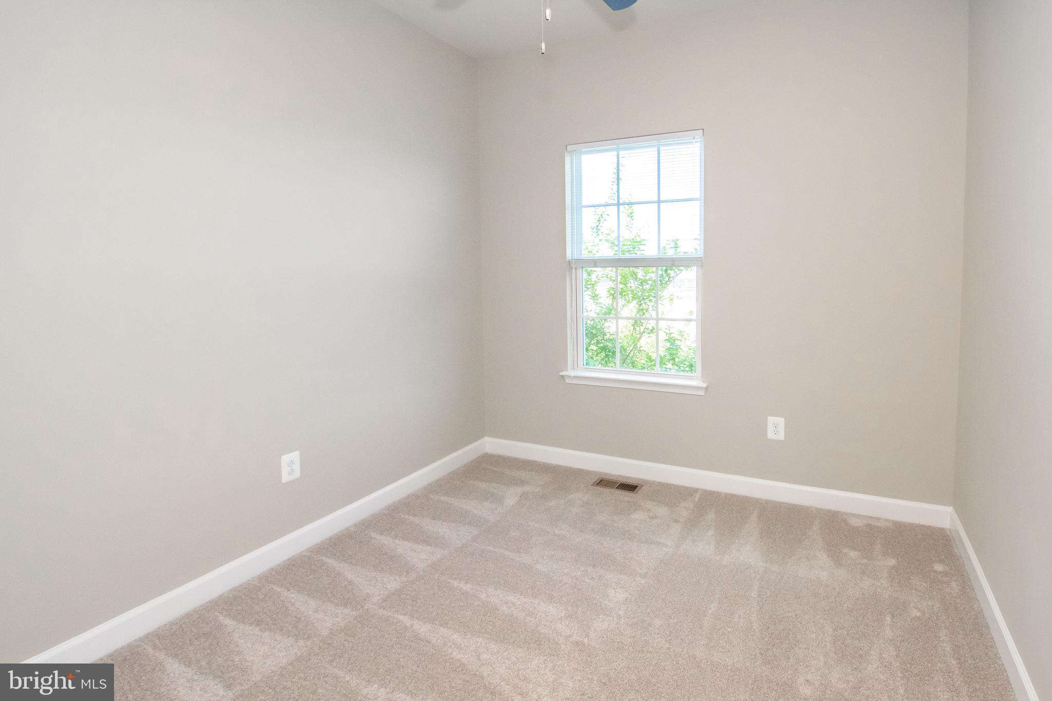 11675 Leesborough Circle Silver Spring, MD 20902 - Photo 17 of 33