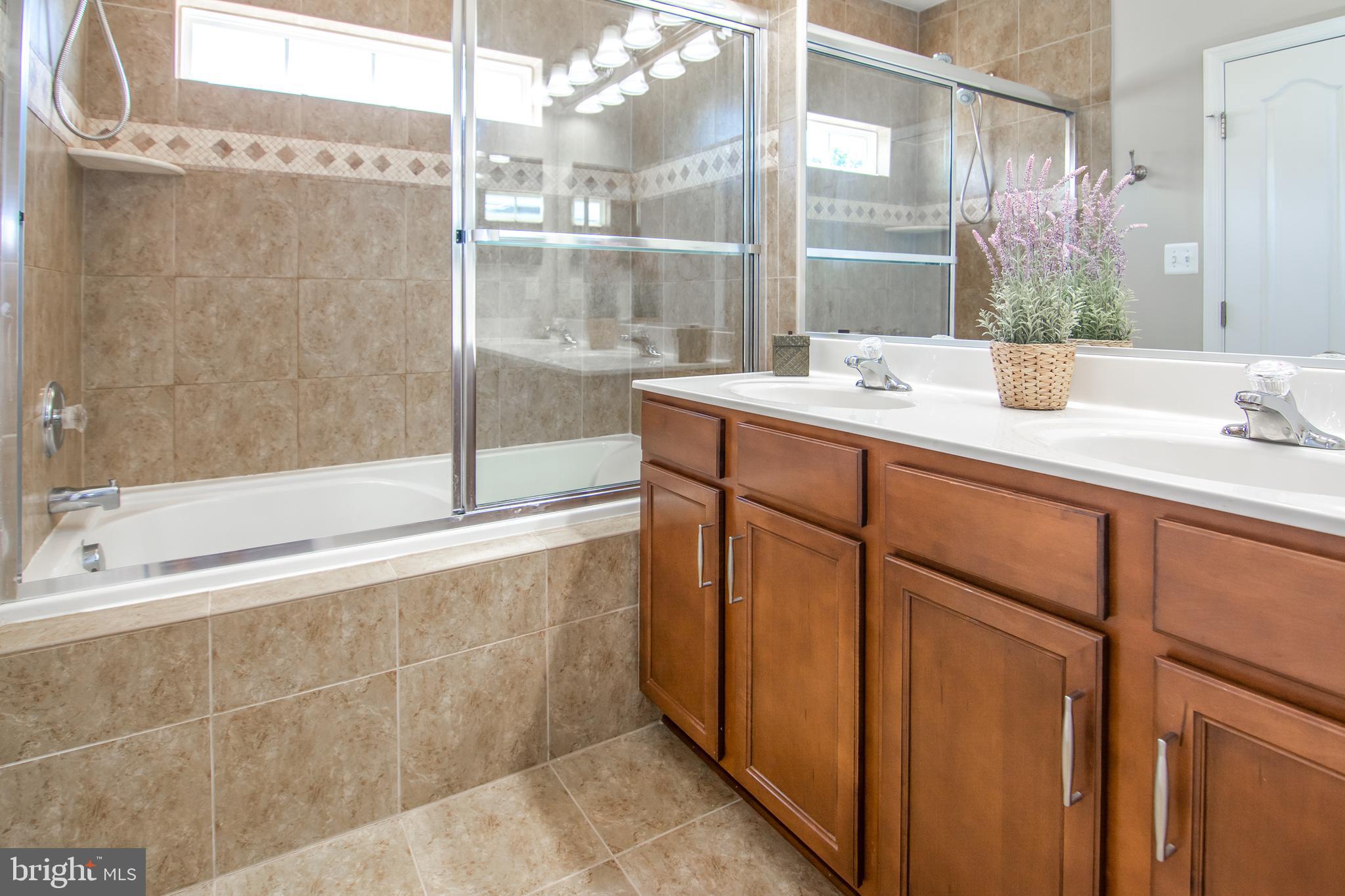 11675 Leesborough Circle Silver Spring, MD 20902 - Photo 27 of 33