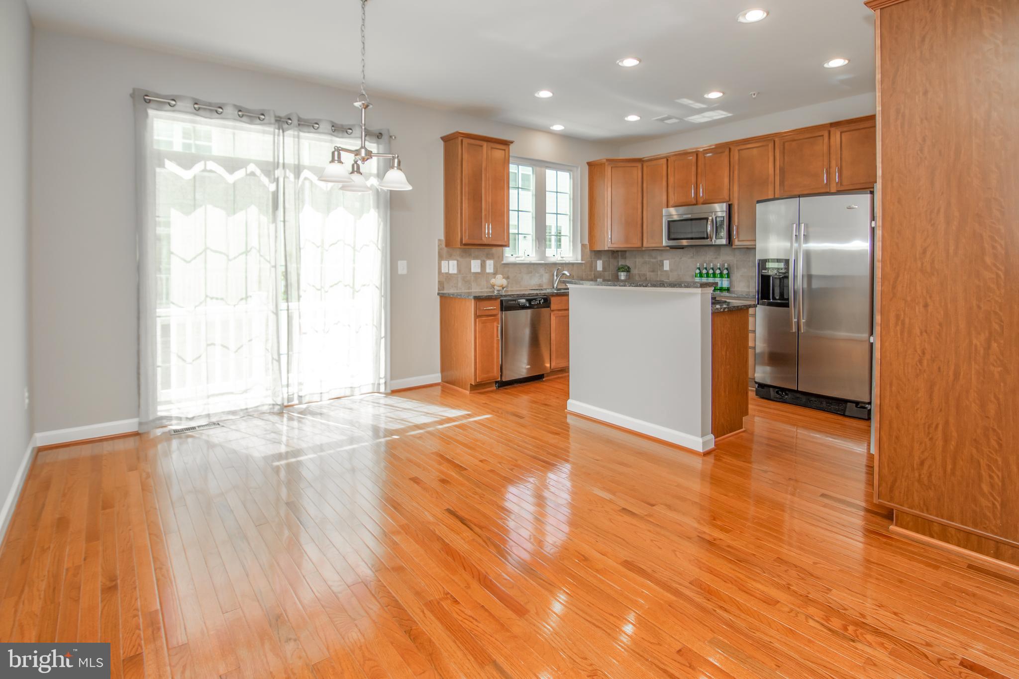11675 Leesborough Circle Silver Spring, MD 20902 - Photo 10 of 33