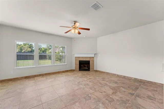 $399,900 | 5891 Candlelight Lane, Grand Prairie, TX 75052