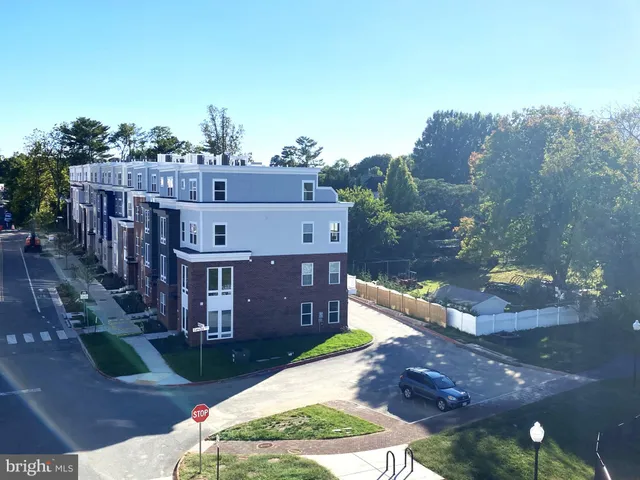 $1,159,900 | 10590 Red Oak Street, Fairfax, VA 22030