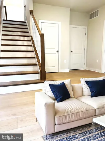 $1,159,900 | 10590 Red Oak Street, Fairfax, VA 22030