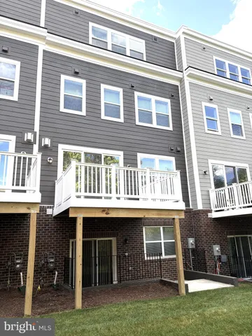 $1,159,900 | 10590 Red Oak Street, Fairfax, VA 22030