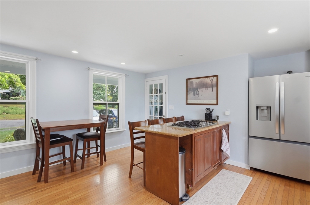 239 Fairmount Street Lowell, MA 01852 - Photo 14 of 42