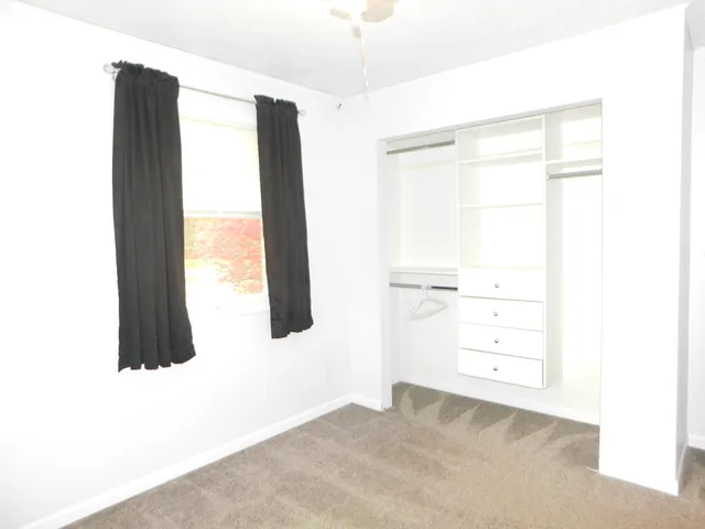 $429,900 | 26640 Dutch Settlement Street, Dowagiac, MI 49047