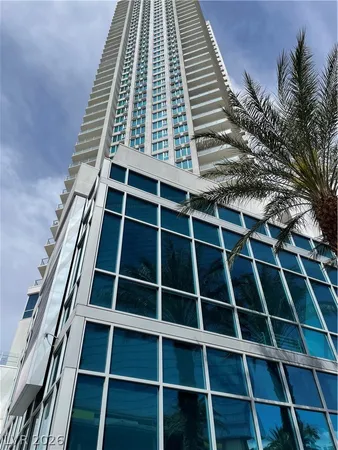 $2,850 | 2700 South Las Vegas Boulevard, Unit 1908, Las Vegas, NV 89109