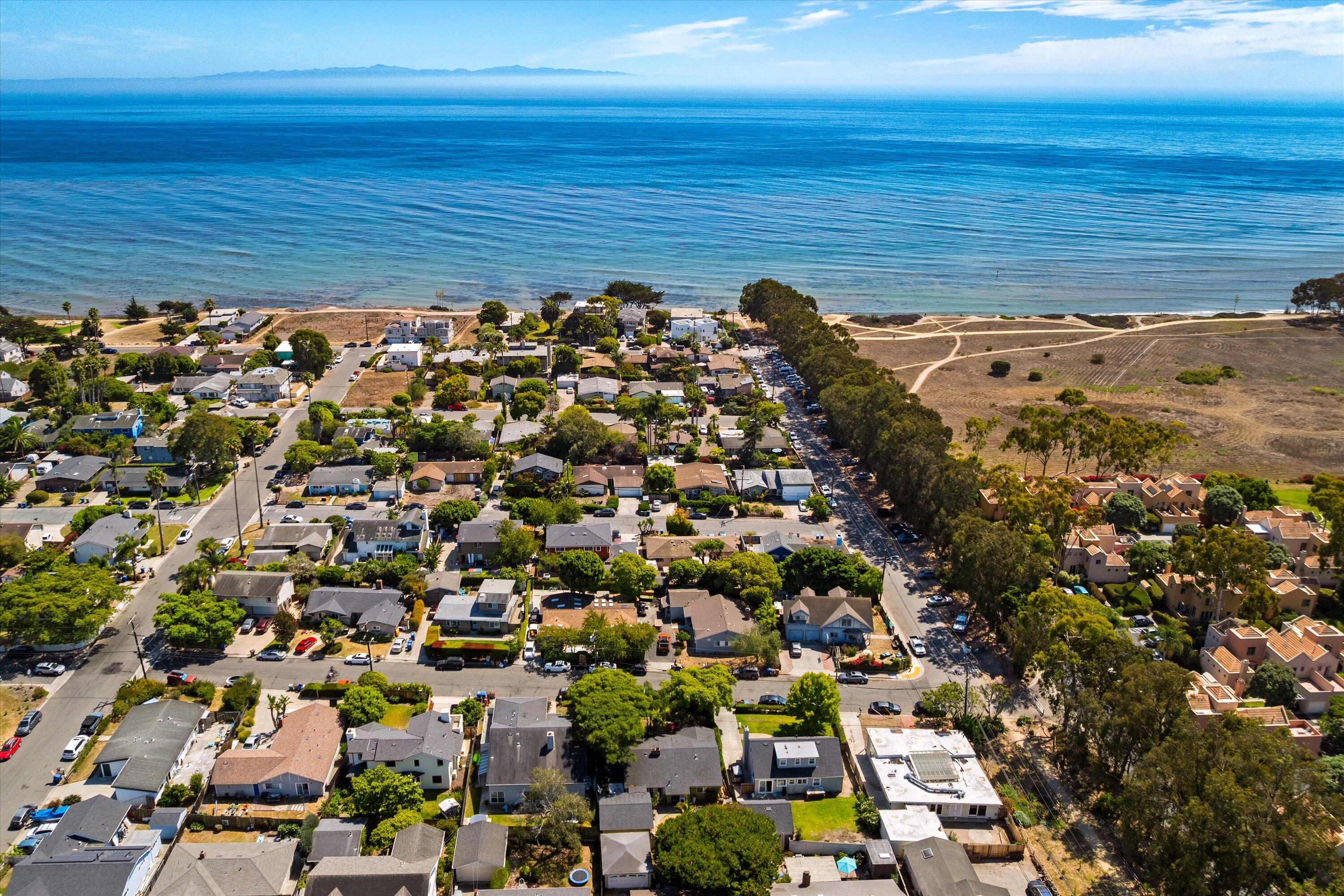 6880 Pasado Road Goleta, CA 93117 - Photo 14 of 15 a view of a city