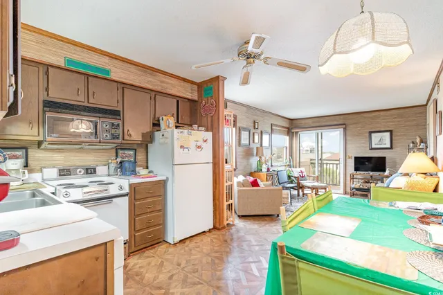 $275,000 | 1582 South Waccamaw Drive, Unit 60, Murrells Inlet, SC 29576