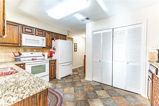 $274,000 | 150 Pleasant Grove Lane, Waco, TX 76712