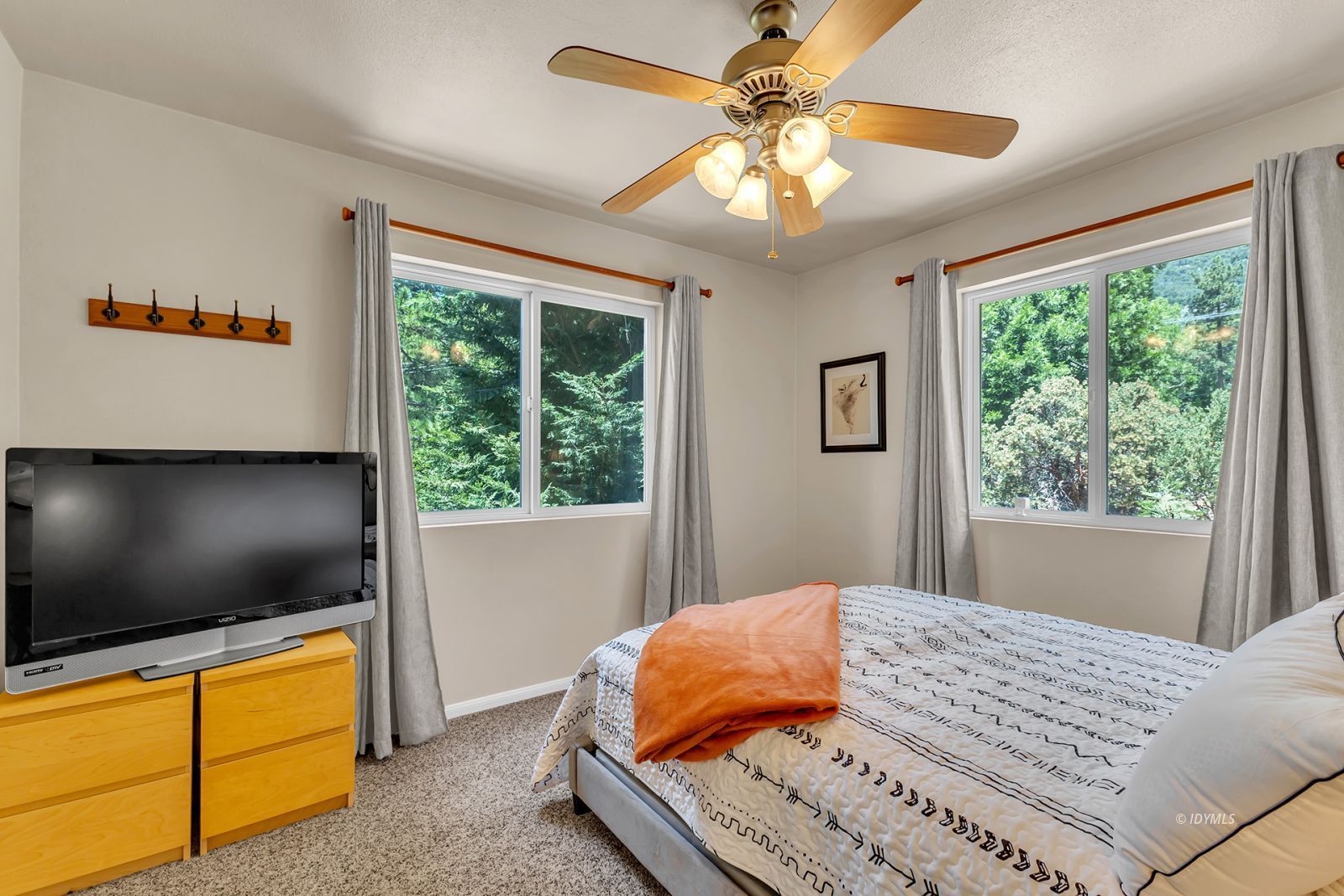 25100 Rim Rock Road Idyllwild, CA 92549 - Photo 26 of 37 Untitled