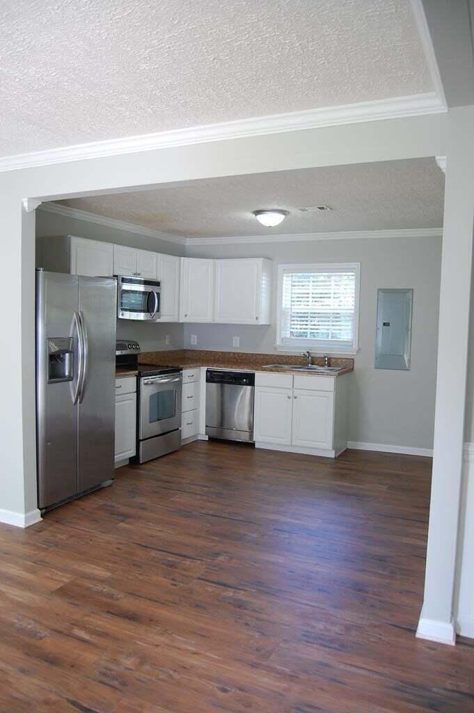 111 Smallridge Street Aiken, SC 29803 - Photo 2 of 23
