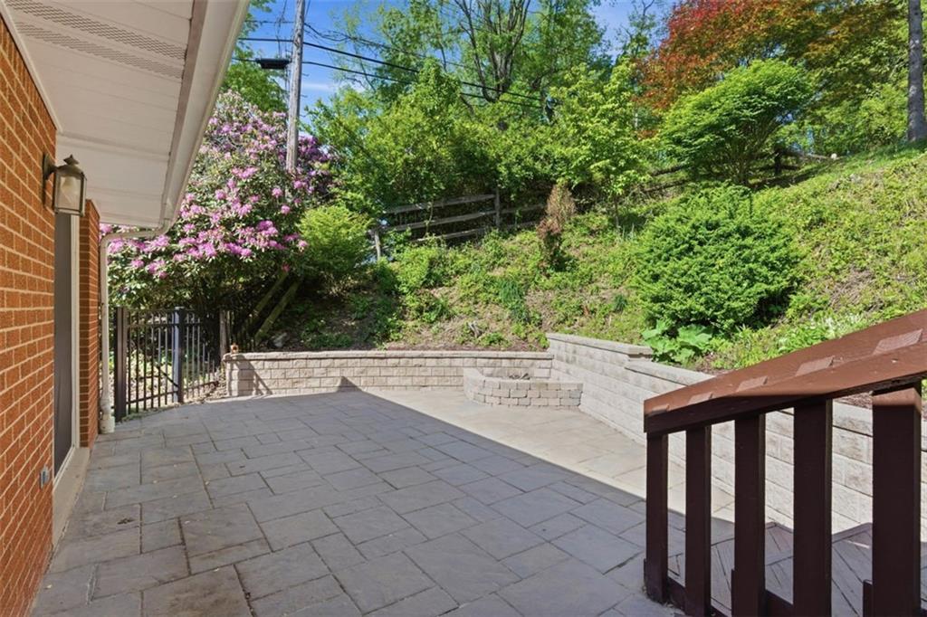 4 Thornridge Road Pittsburgh, PA 15202 - Photo 29 of 38