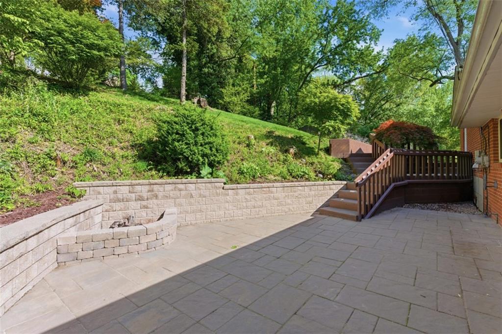 4 Thornridge Road Pittsburgh, PA 15202 - Photo 30 of 38