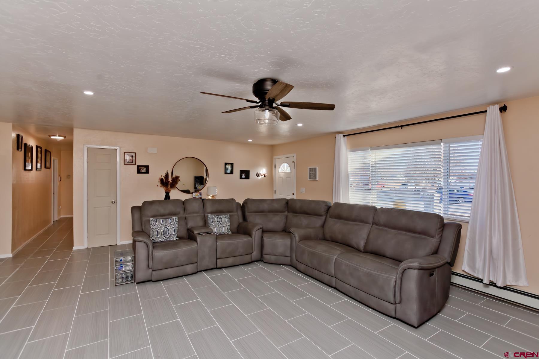 3202 D 3/4 Road Clifton, CO 81520 - Photo 5 of 33 Gallery Image 5