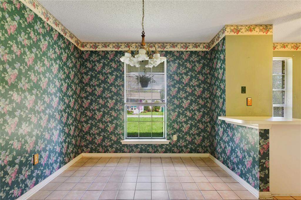 149 Colonial Heights Road River Ridge, LA 70123 - Photo 3 of 15