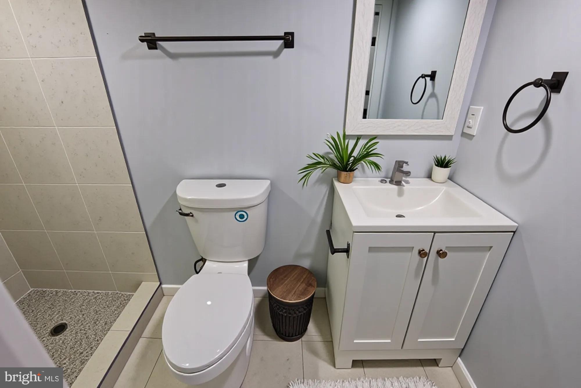 1318 North Spring Street Baltimore, MD 21213 - Photo 11 of 24 Bath room # 1 (Level 1)