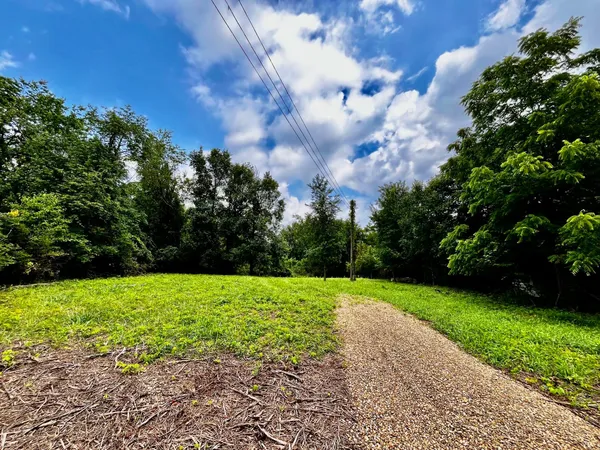 $90,000 | 2496 Martinsburg Road, Gambier, OH 43022