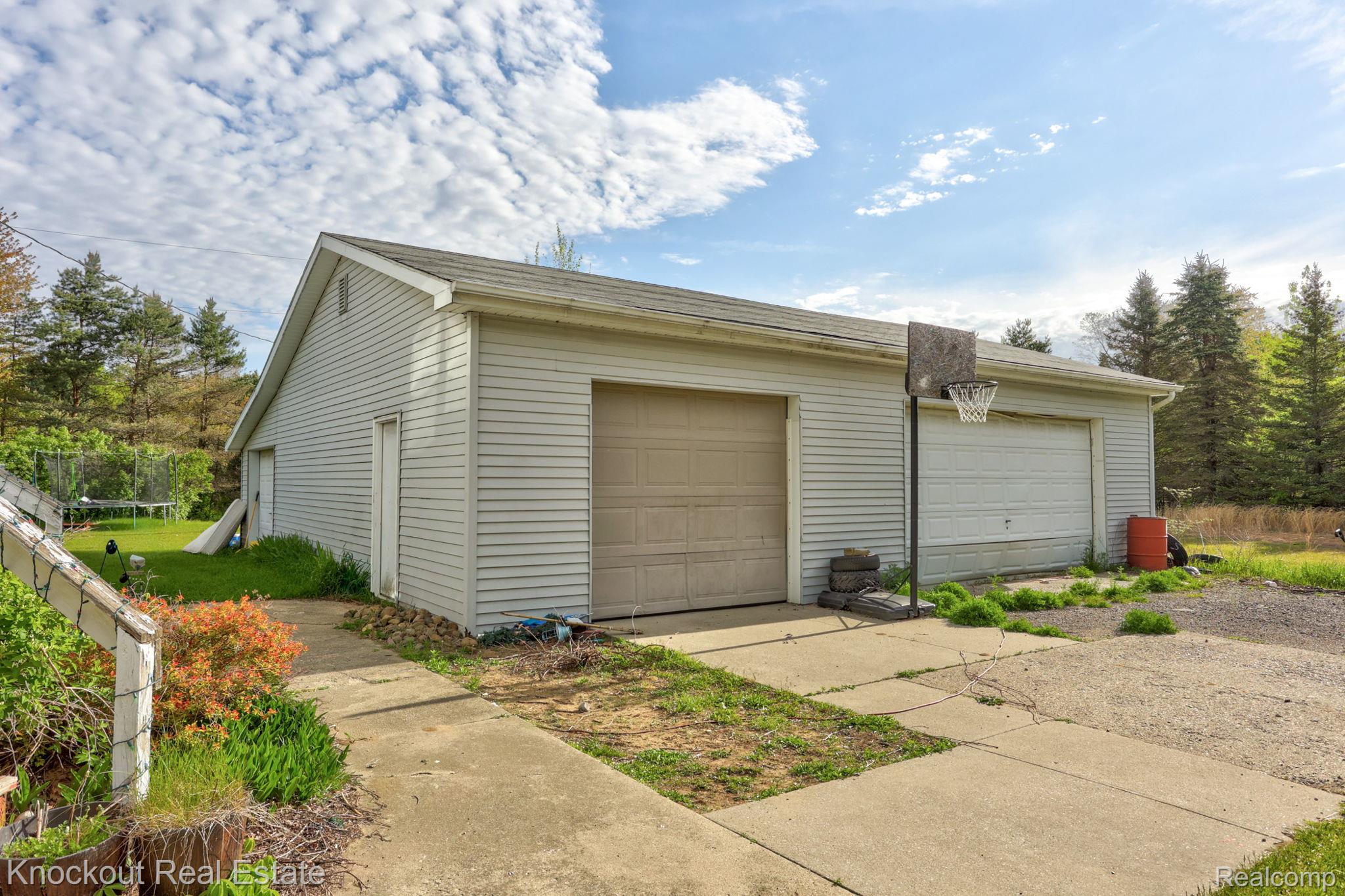 4510 Swaffer Road Millington, MI 48746 - Photo 27 of 49 25-web-or-mls-4510 Swaffer Rd Millington -25.jpg