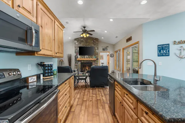 $799,900 | S469 Warbler Court, La Valle, WI 53941