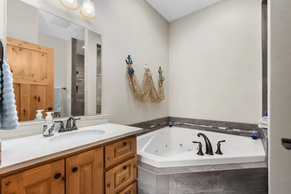 $799,900 | S469 Warbler Court, La Valle, WI 53941