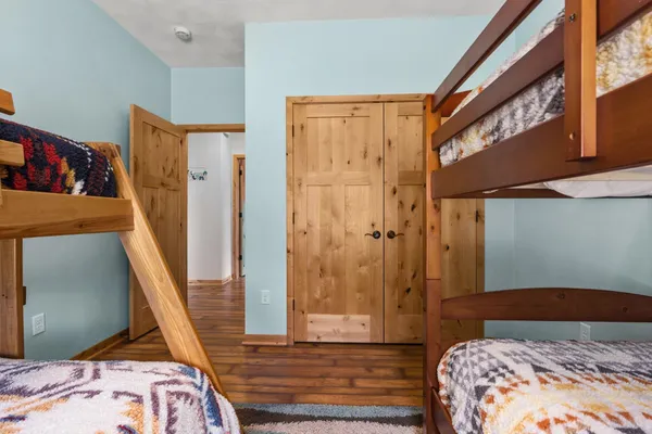 $799,900 | S469 Warbler Court, La Valle, WI 53941