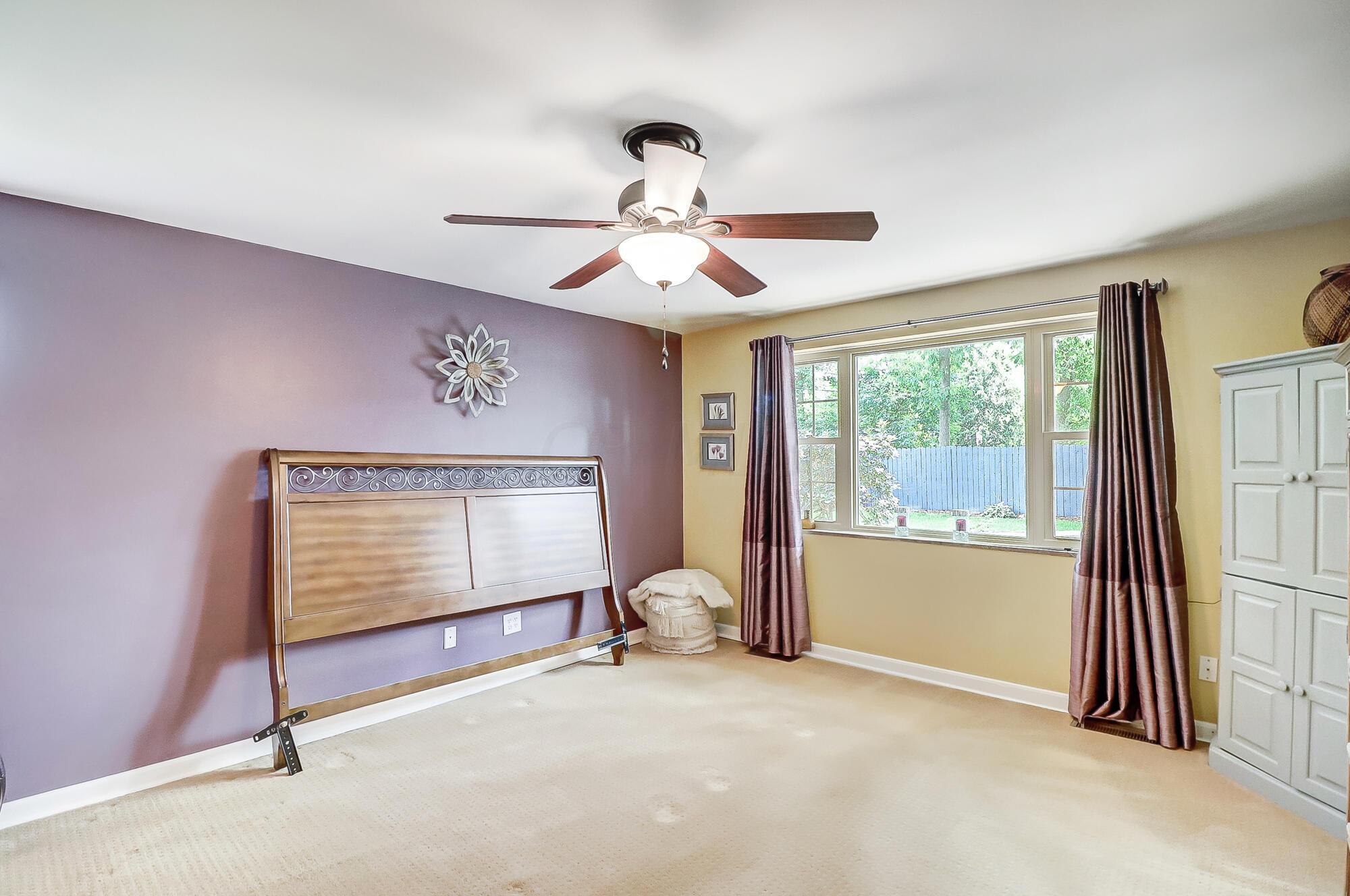 3044 Herrick Road Columbus, OH 43221 - Photo 20 of 36 021