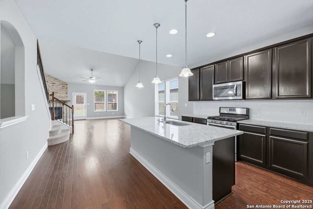 27351 Rio Bend Boerne, TX 78015 - Photo 12 of 41