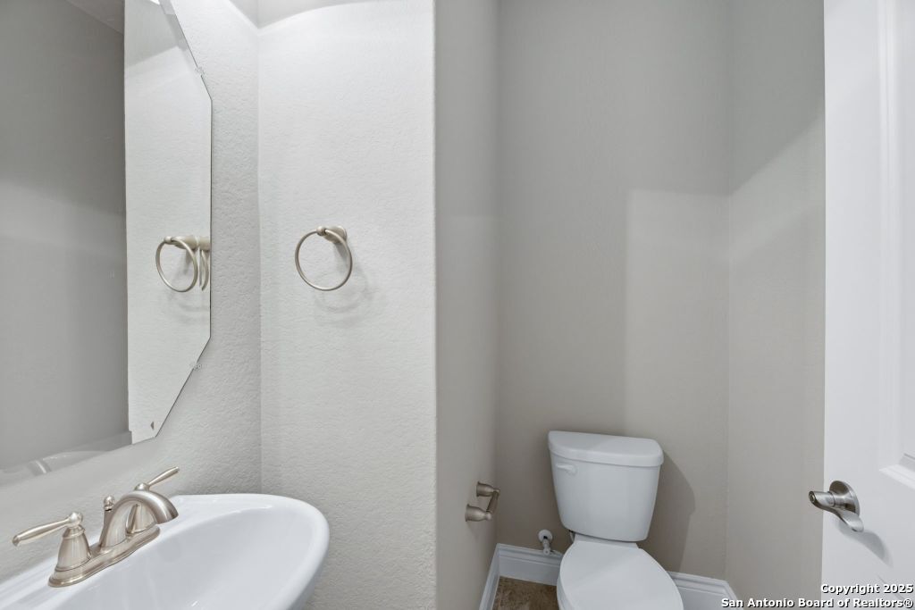 27351 Rio Bend Boerne, TX 78015 - Photo 9 of 41