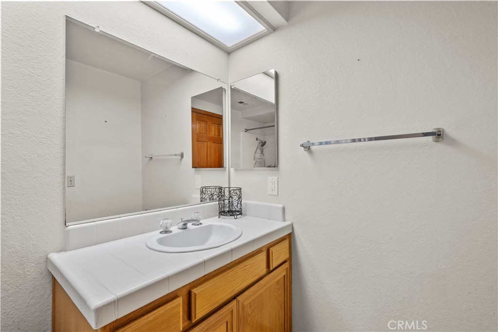 1931 Augusta Court Oxnard, CA 93036 - Photo 19 of 40