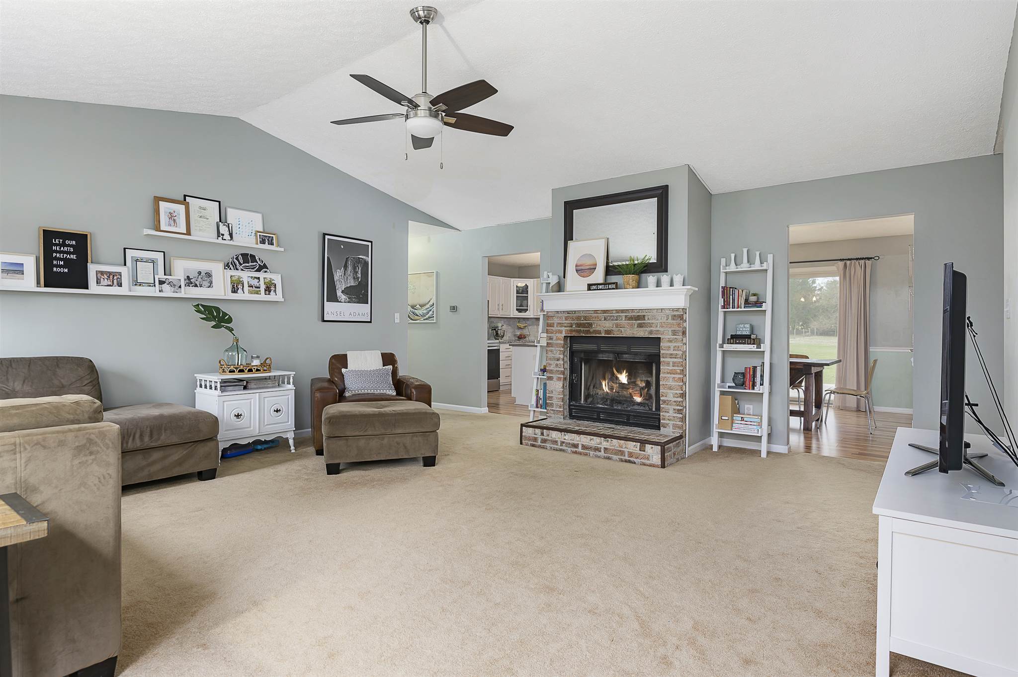3205 East Eden Road Greenfield, IN 46140 - Photo 4 of 30 Gallery Image 4
