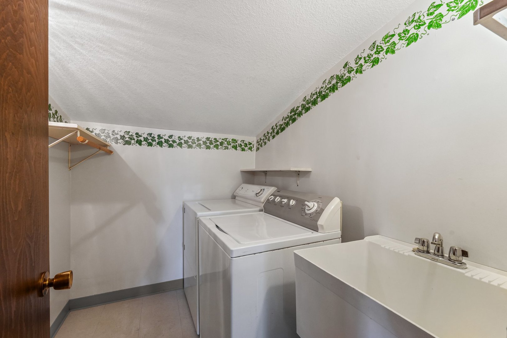 405 West Chestnut Street Fairbury, IL 61739 - Photo 19 of 40