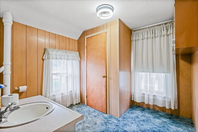 $167,000 | 405 West Chestnut Street, Fairbury, IL 61739