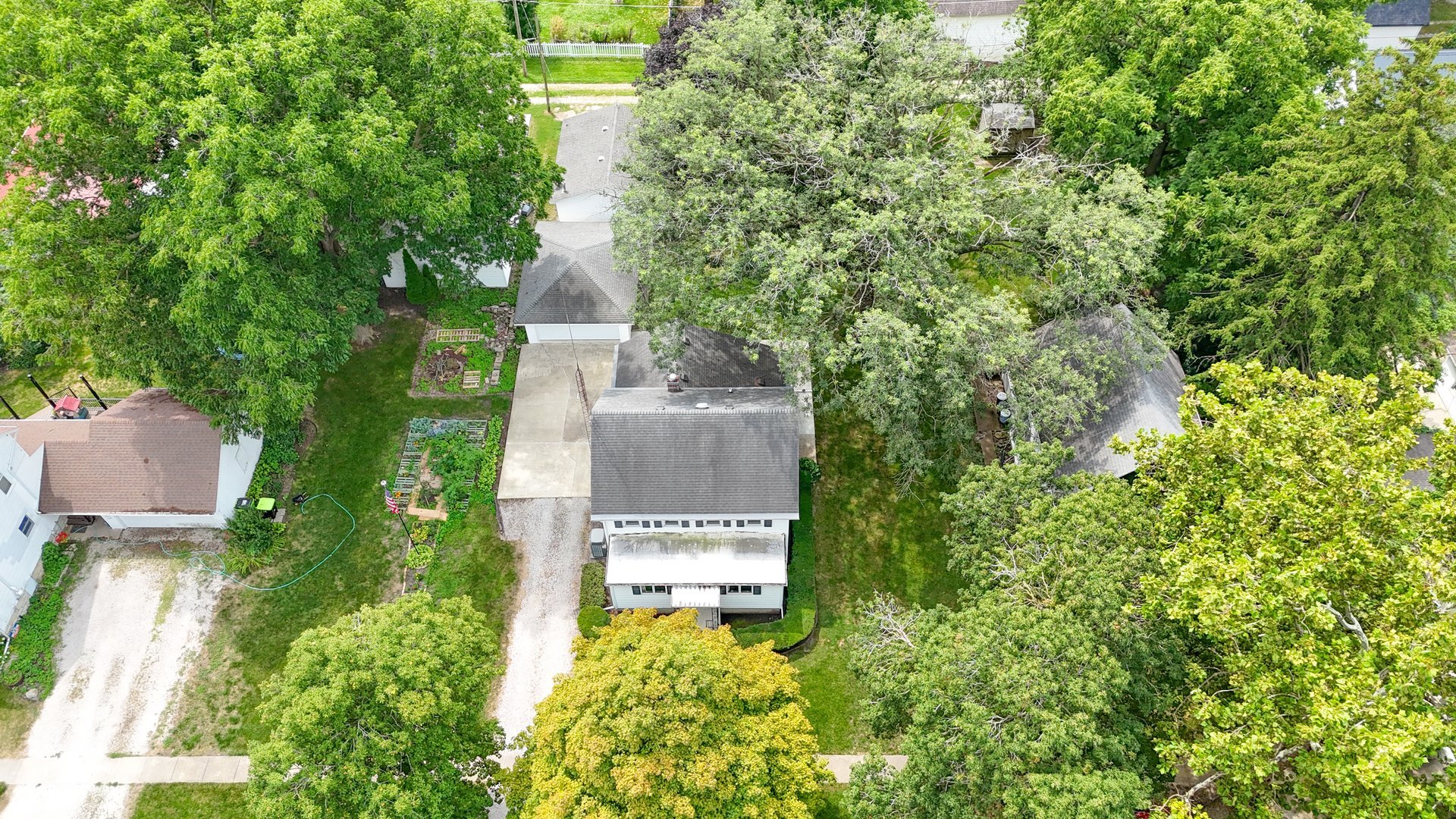 405 West Chestnut Street Fairbury, IL 61739 - Photo 38 of 40