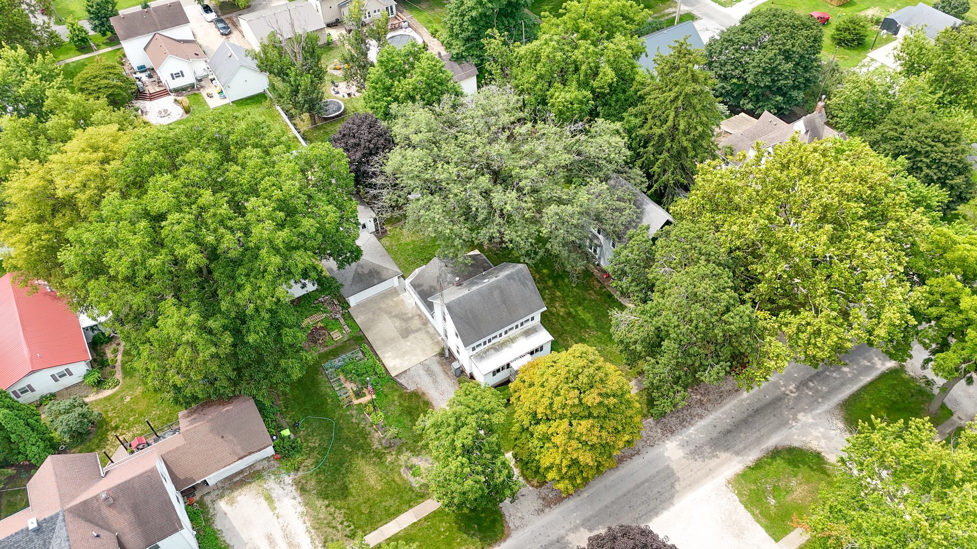 405 West Chestnut Street Fairbury, IL 61739 - Photo 5 of 40