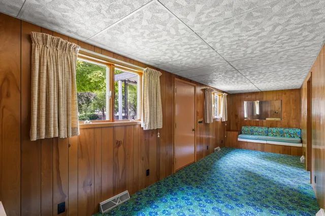 $167,000 | 405 West Chestnut Street, Fairbury, IL 61739