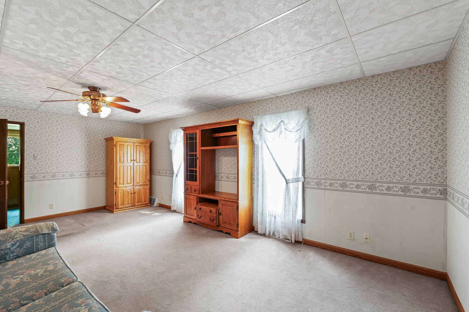 405 West Chestnut Street Fairbury, IL 61739 - Photo 10 of 40