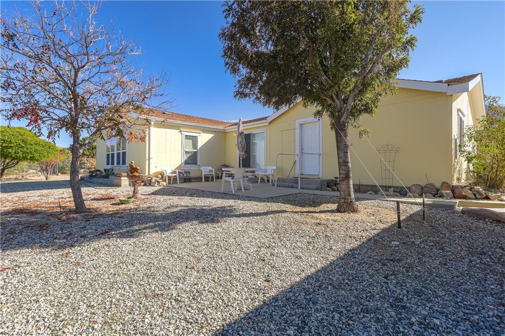 29520 Piani Road Pearblossom, CA 93553 - Photo 32 of 34