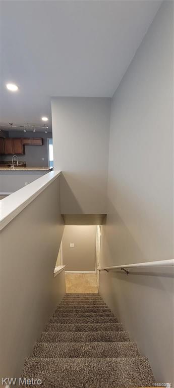 1071 Beaver Run Troy, MI 48083 - Photo 21 of 33