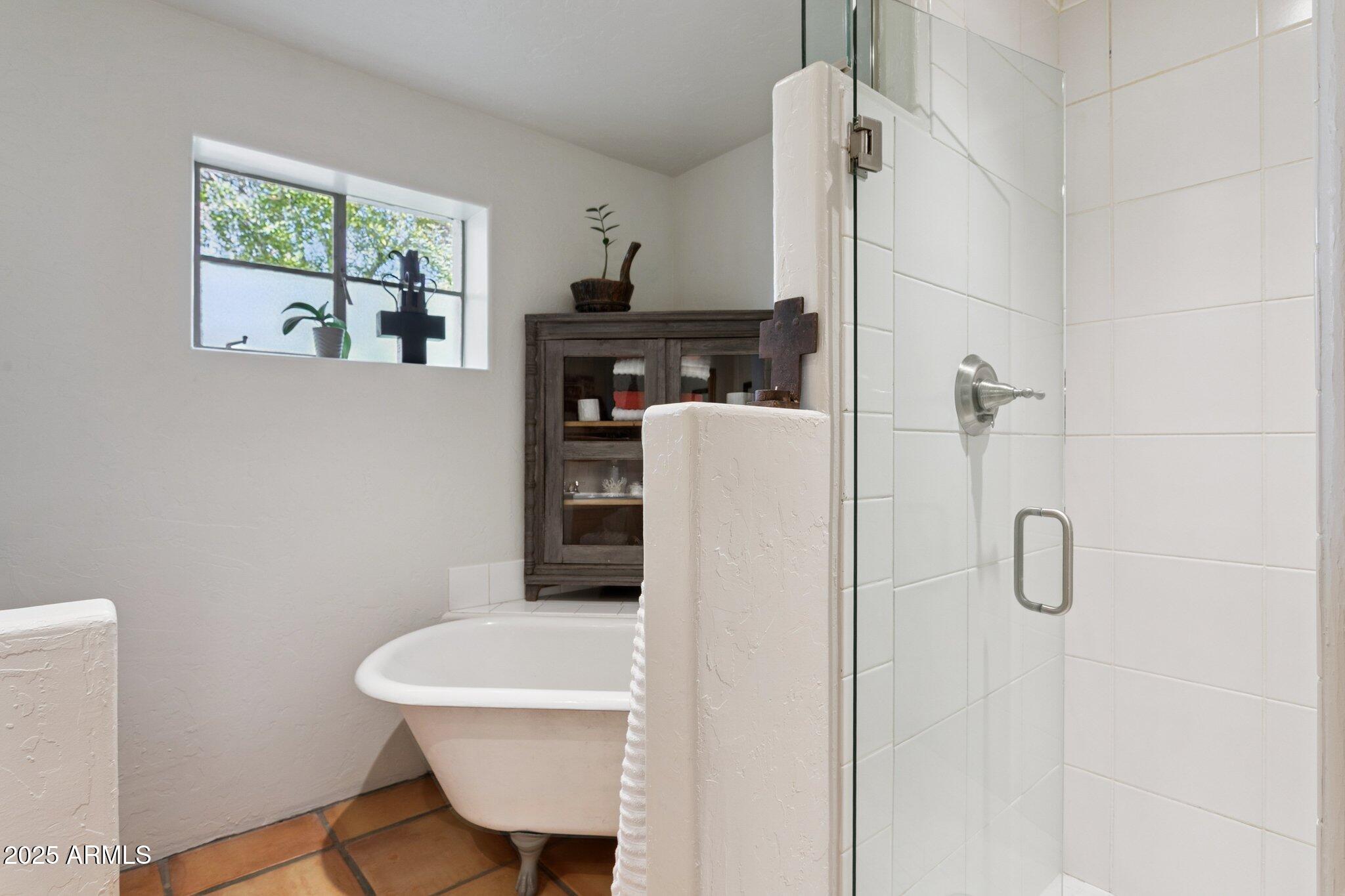 7005 East Jackrabbit Road Paradise Valley, AZ 85253 - Photo 34 of 61 37-web-or-mls-7005-e-jackrabbit-rd