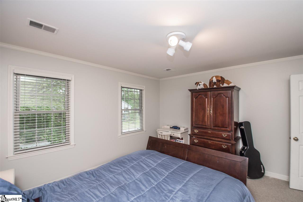 102 Sun Meadow Road Greer, SC 29650 - Photo 19 of 33 Gallery Image 19