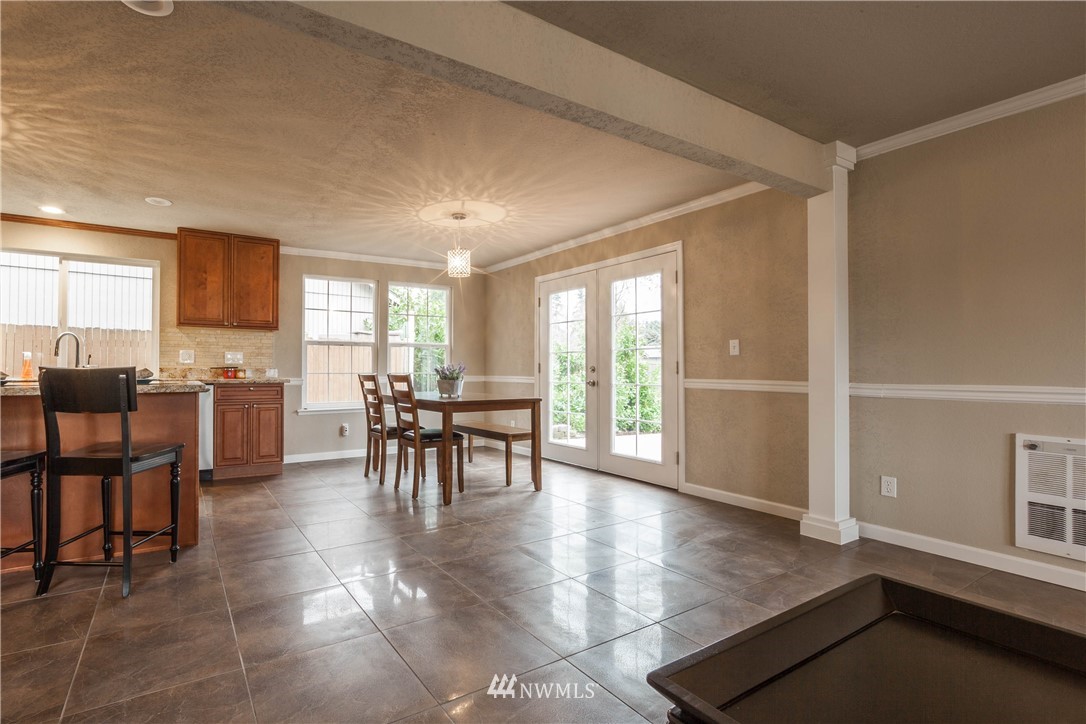 1305 225th Place Southwest Bothell, WA 98021 - Photo 11 of 25