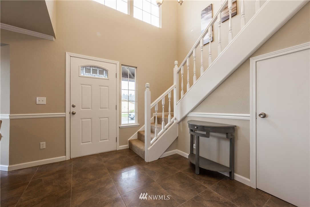 1305 225th Place Southwest Bothell, WA 98021 - Photo 4 of 25
