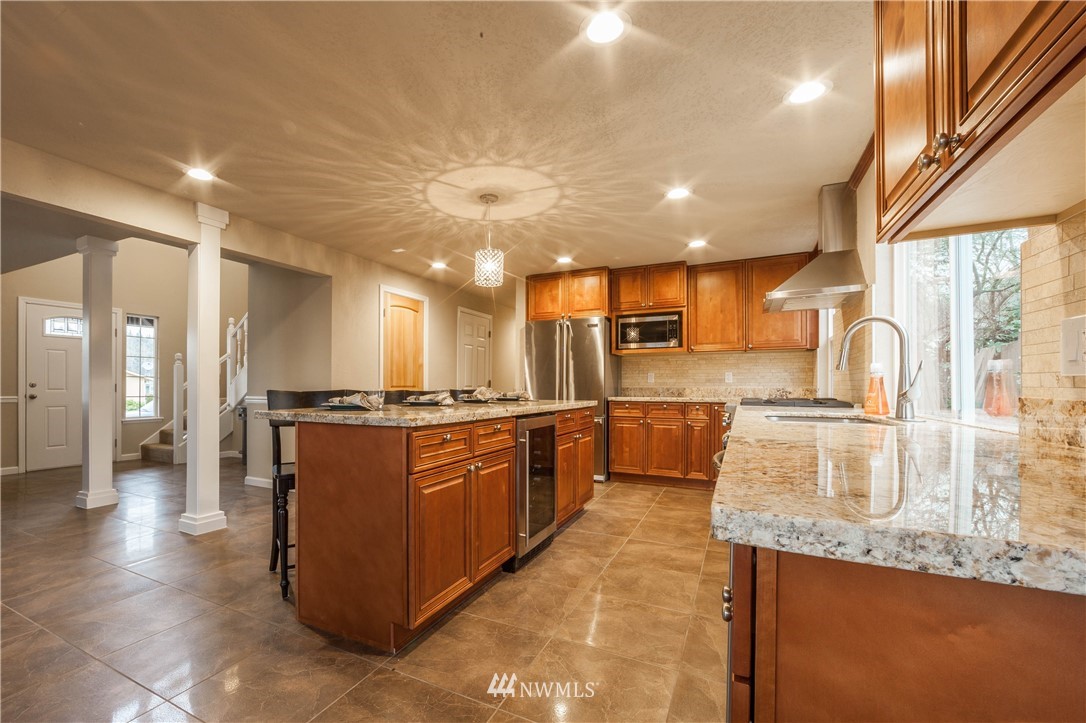 1305 225th Place Southwest Bothell, WA 98021 - Photo 8 of 25
