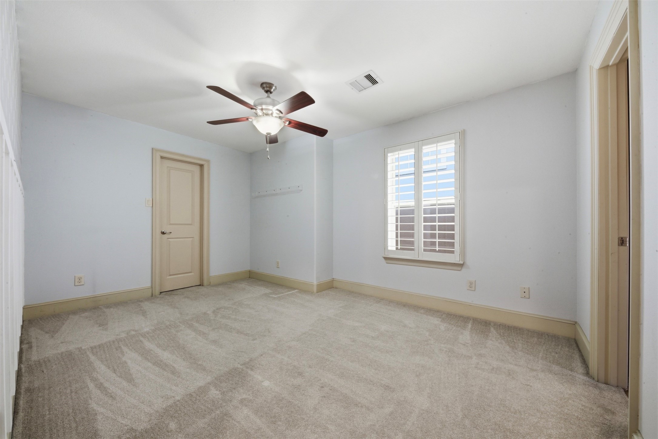 5929 Kansas Street Houston, TX 77007 - Photo 20 of 30 Bedroom #3