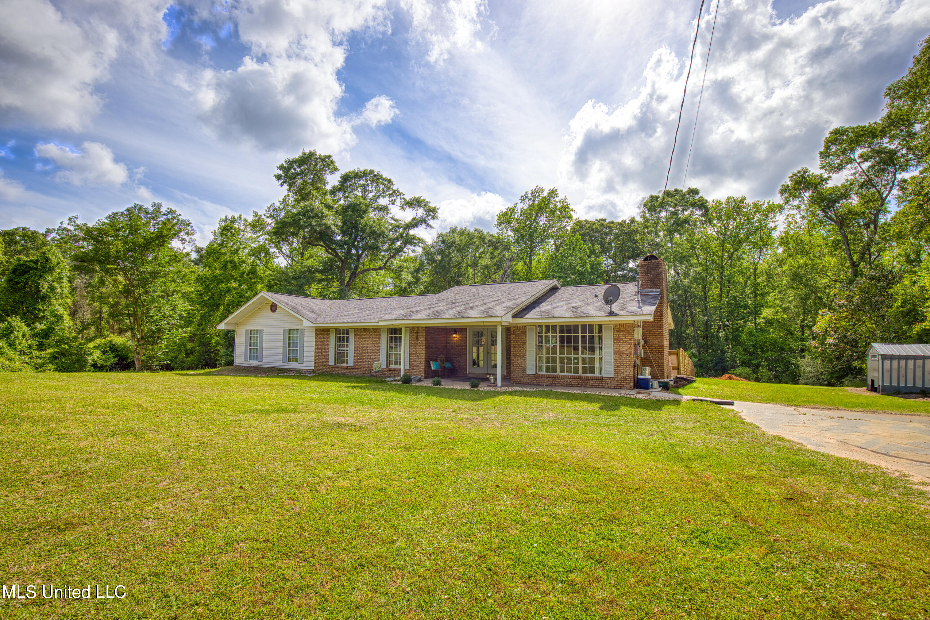26133 Airey Tower Road Saucier, MS 39574 - Photo 2 of 34 26133AireyTowerRd-3